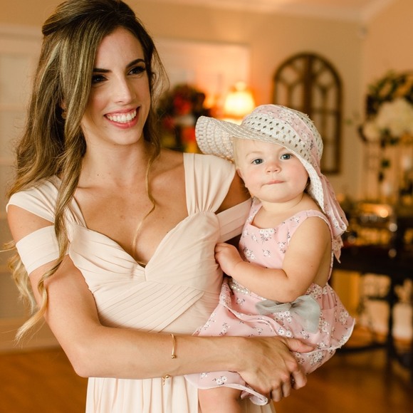 Meet your Posher, Mckenzie - Picture 1 of 1